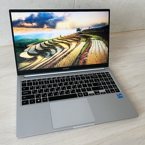 Samsung galaxy book4 - galaxy, 15,6"